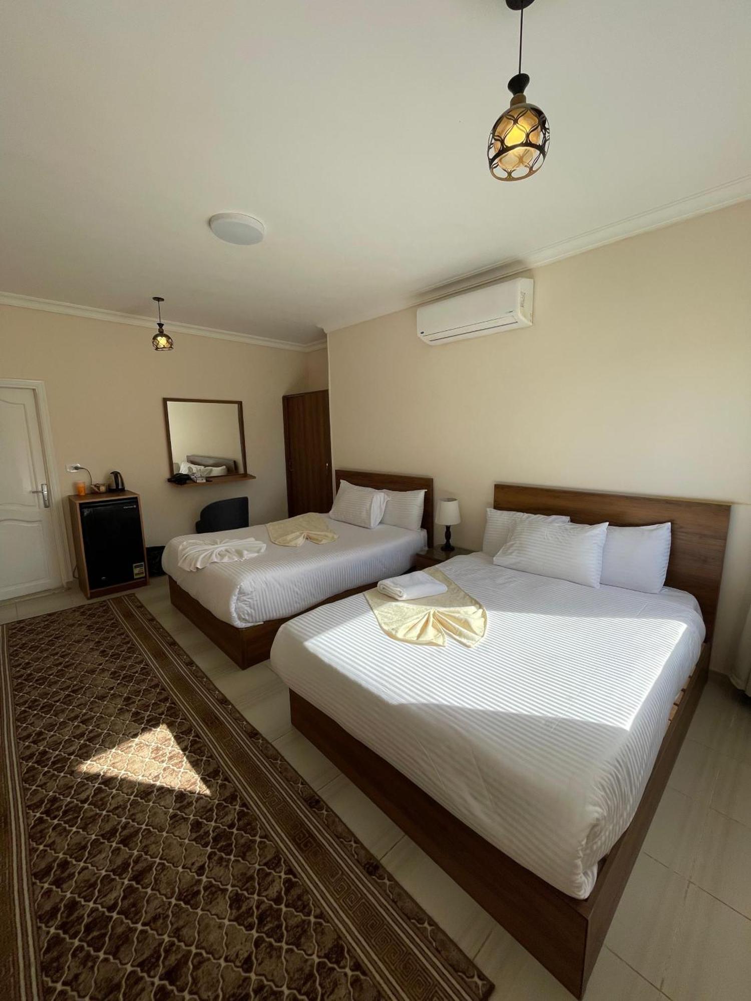 Glamour Pyramids View Kafrat al Jabal Exterior foto