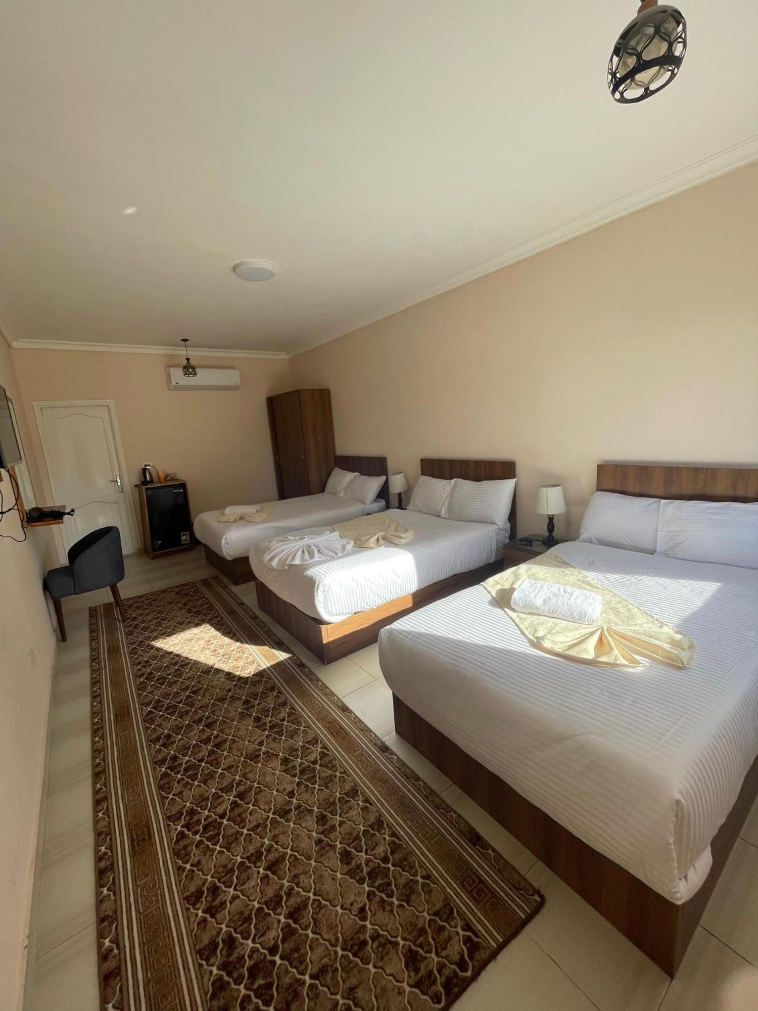 Glamour Pyramids View Kafrat al Jabal Exterior foto